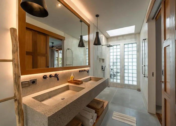 Lava - Tranquil 4br In Pererenan, Amazing Pool *