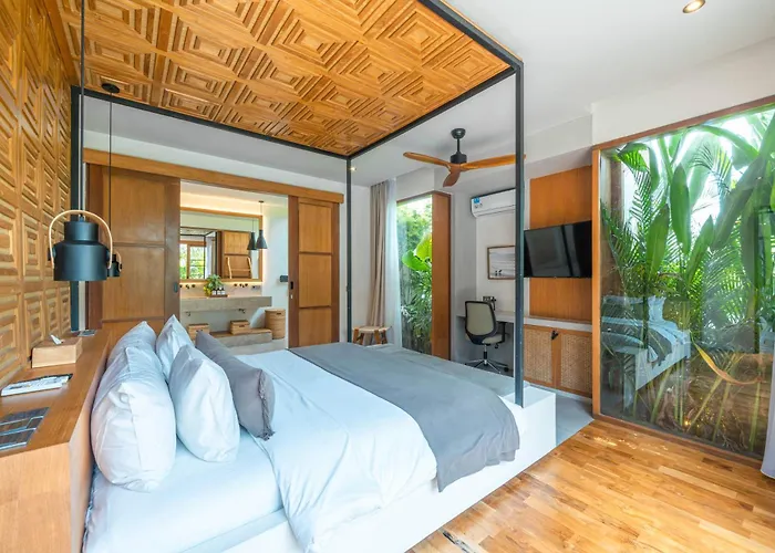 Lava - Tranquil 4br In Pererenan, Amazing Pool Villa Canggu (Bali)