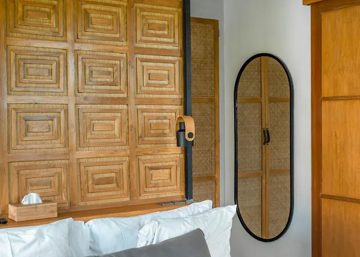 Lava - Tranquil 4br In Pererenan, Amazing Pool Villa *