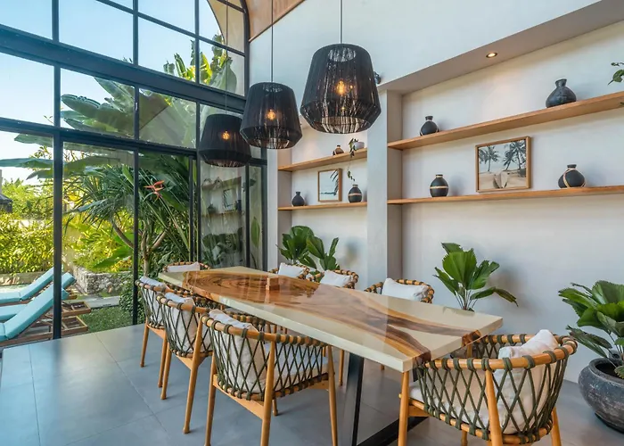 Villa Lava - Tranquil 4br In Pererenan, Amazing Pool Canggu (Bali)